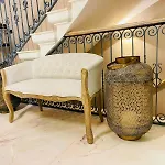 Howard House 4*
