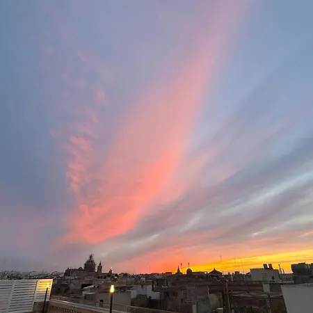 ベッド・アンド・ブレックファスト Howard House 4*