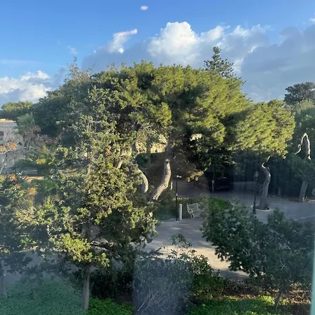 Howard House Bed & Breakfast Mdina