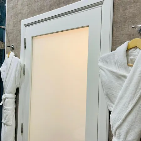 ベッド・アンド・ブレックファスト Howard House 4*