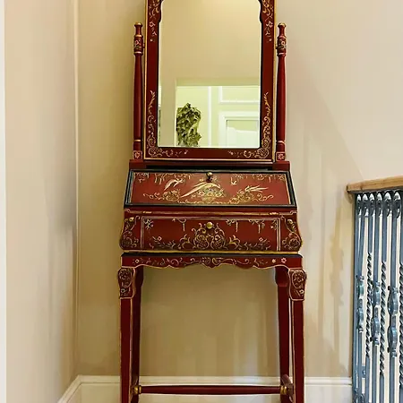 Howard House מדינה