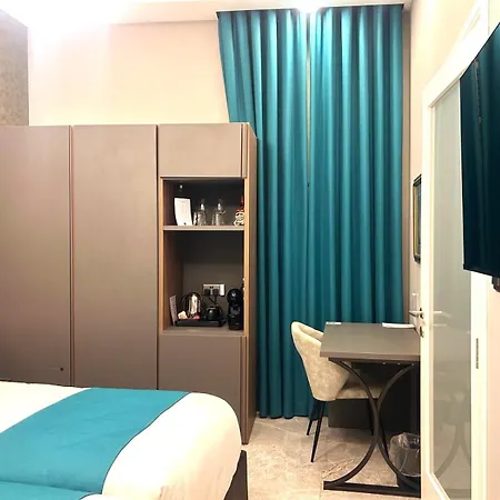 Howard House イムディーナ