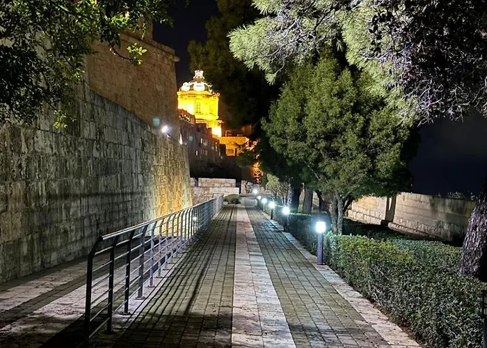 Howard House 4* Mdina