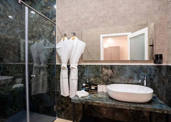 Howard House Bed & Breakfast 4*